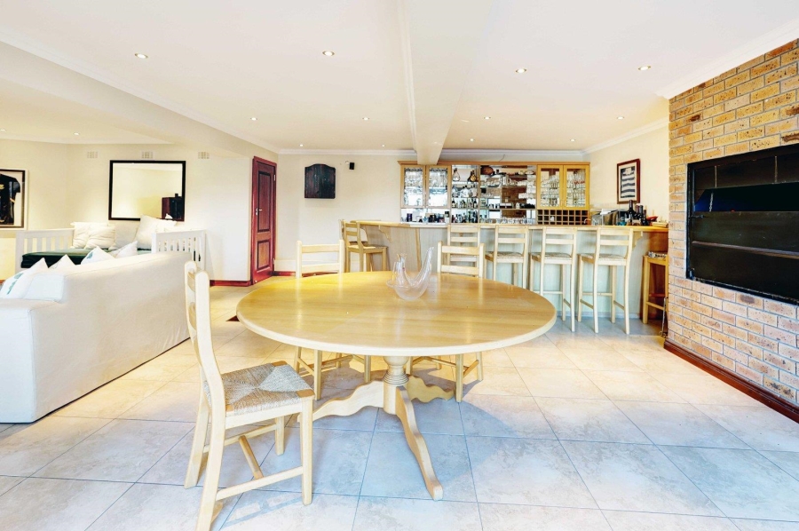 4 Bedroom Property for Sale in Welgemoed Western Cape